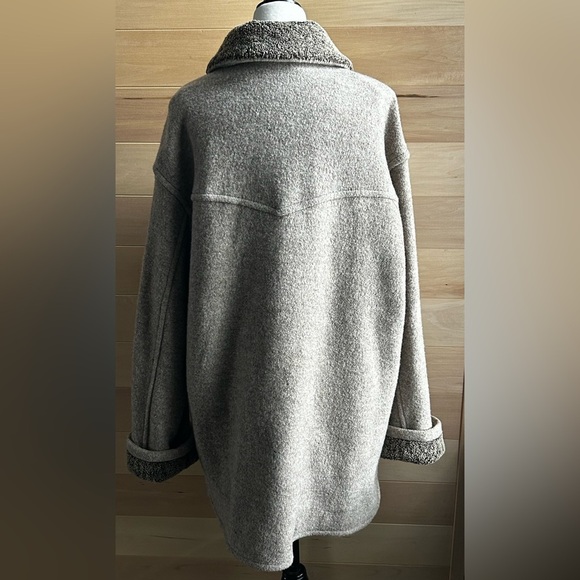 Cozy Gray Boiled Wool-Blend Jacket - Picture 15 of 16